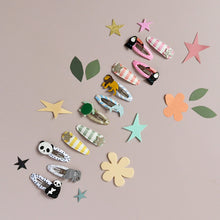 Load image into Gallery viewer, Stripy Star Fabric Clip Set