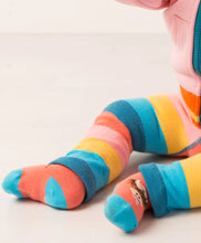 Load image into Gallery viewer, Bonnie the highland cow socks