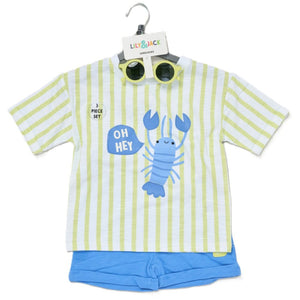 LOBSTER T-SHIRT, SHORTS & SUNGLASSES OUTFIT