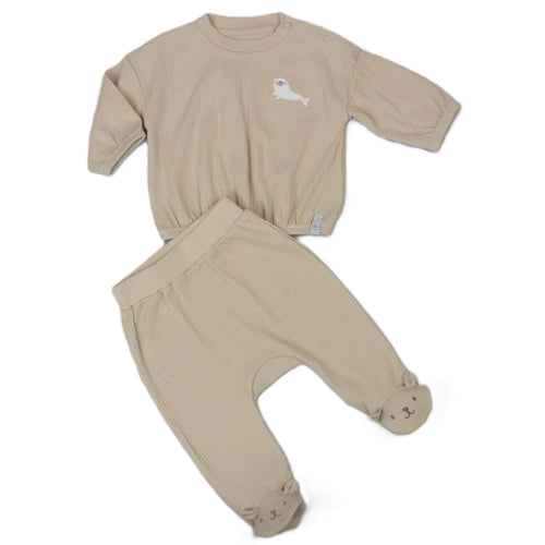 Beige Ribbed Seal Outfit