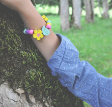 Load image into Gallery viewer, Make Your Own Flower Bracelet