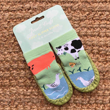 Load image into Gallery viewer, Farmyard Cow Moccasin Slippers