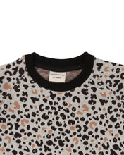 Load image into Gallery viewer, ANIMAL JACQUARD SWEATSHIRT